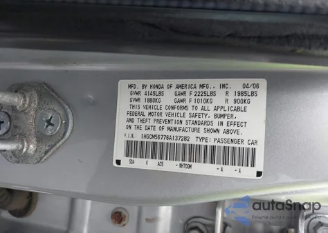 2006 Honda Accord 2.4 Ex z USA, uszkodzony, nr VIN 1HGCM56776A137282